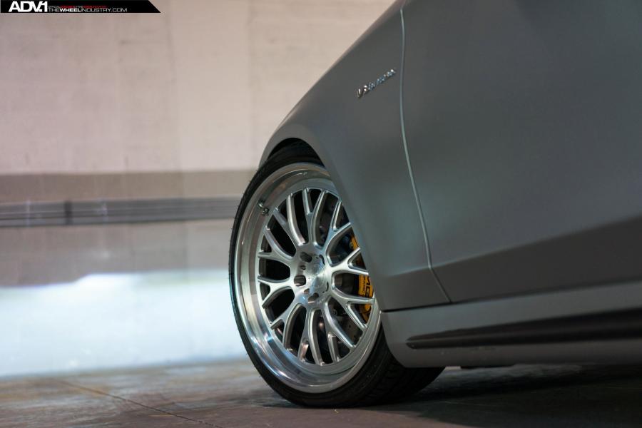Детали экстерьера Mercedes-AMG S63 on ADV.1 Wheels (ADV10.0) 2015 года  (фото 17 из 27)
